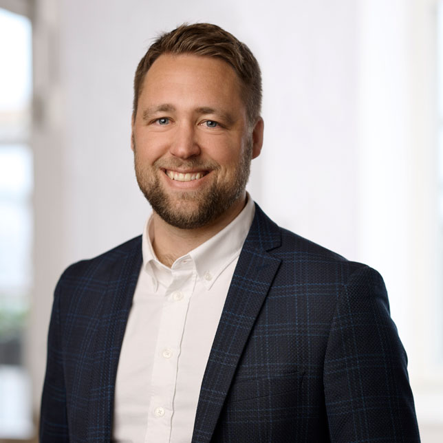 Gavin Moore - VP Group Acquisition Marketing